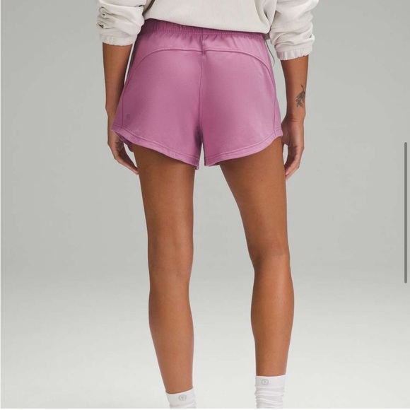 Lululemon Inner Glow HR Short 3” Women’s Size 0 - Picture 9 of 10